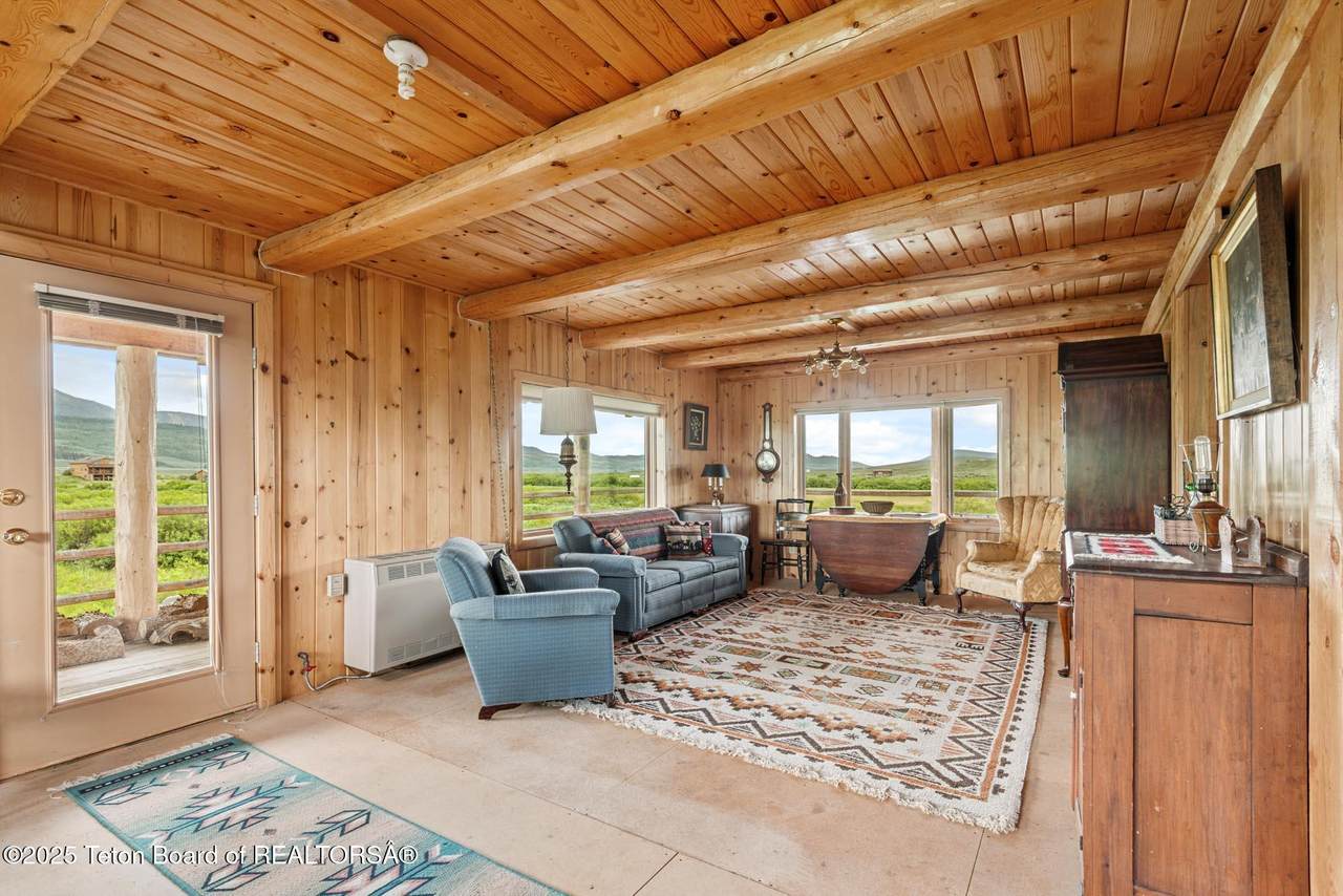 https://bt-photos.global.ssl.fastly.net/teton/1280_boomver_1_25-1664-2.jpg