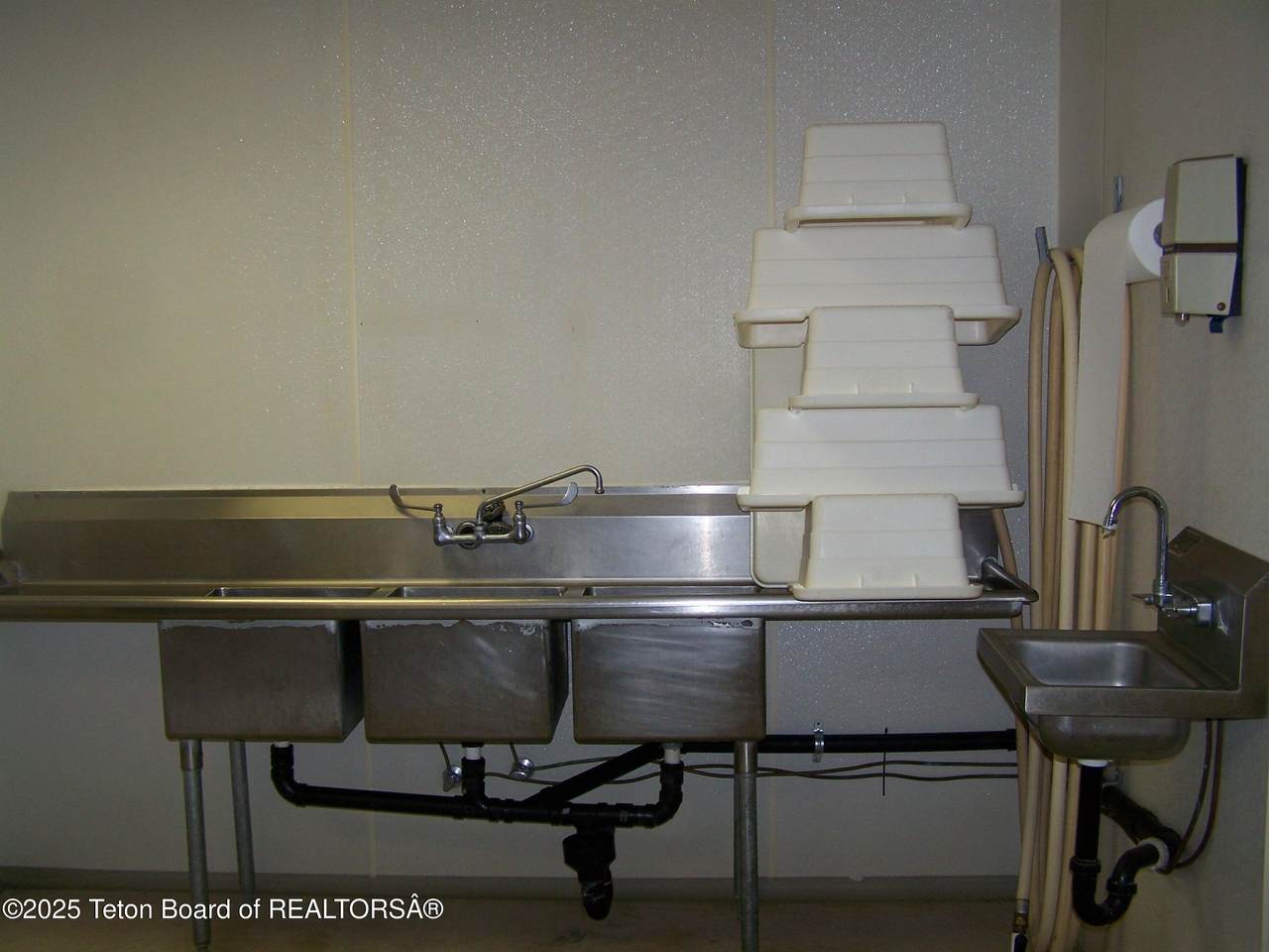 10634 Us Hwy 189 - Photo 1