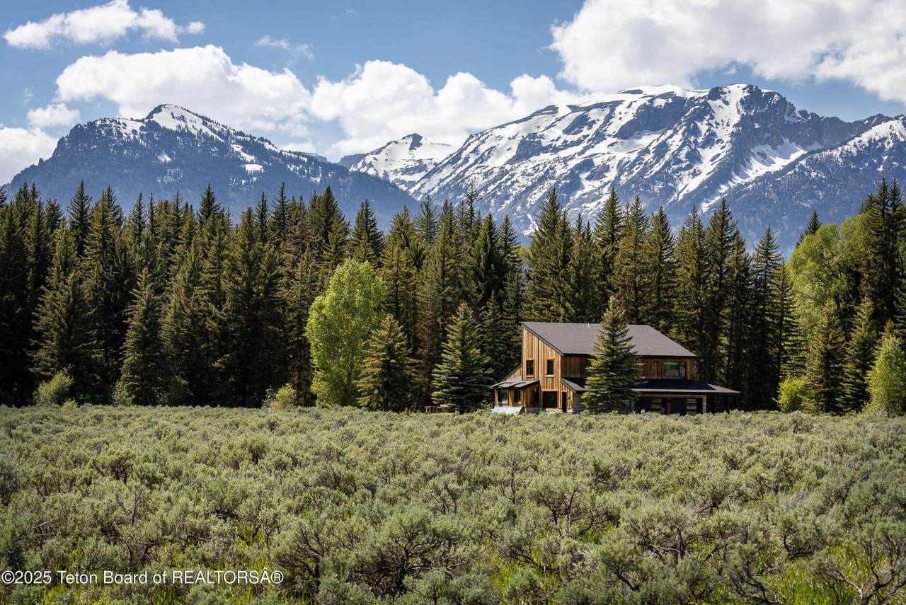 https://bt-photos.global.ssl.fastly.net/teton/1280_boomver_1_25-1824-2.jpg