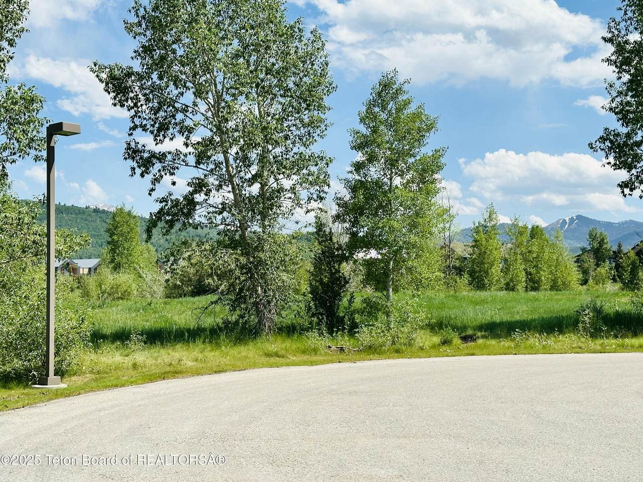 https://bt-photos.global.ssl.fastly.net/teton/1280_boomver_1_25-1863-2.jpg