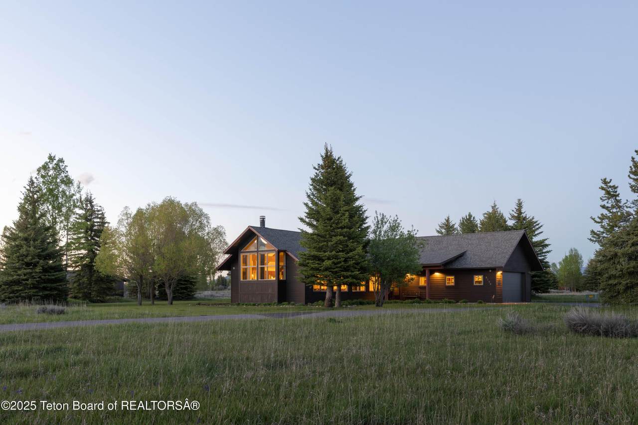 https://bt-photos.global.ssl.fastly.net/teton/1280_boomver_1_25-1868-2.jpg