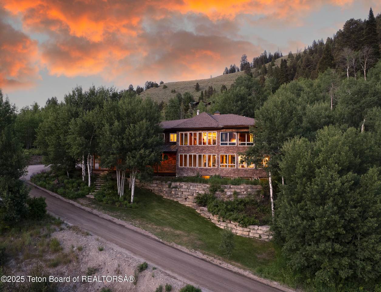 1100 Deer Creek Drive - Photo 1