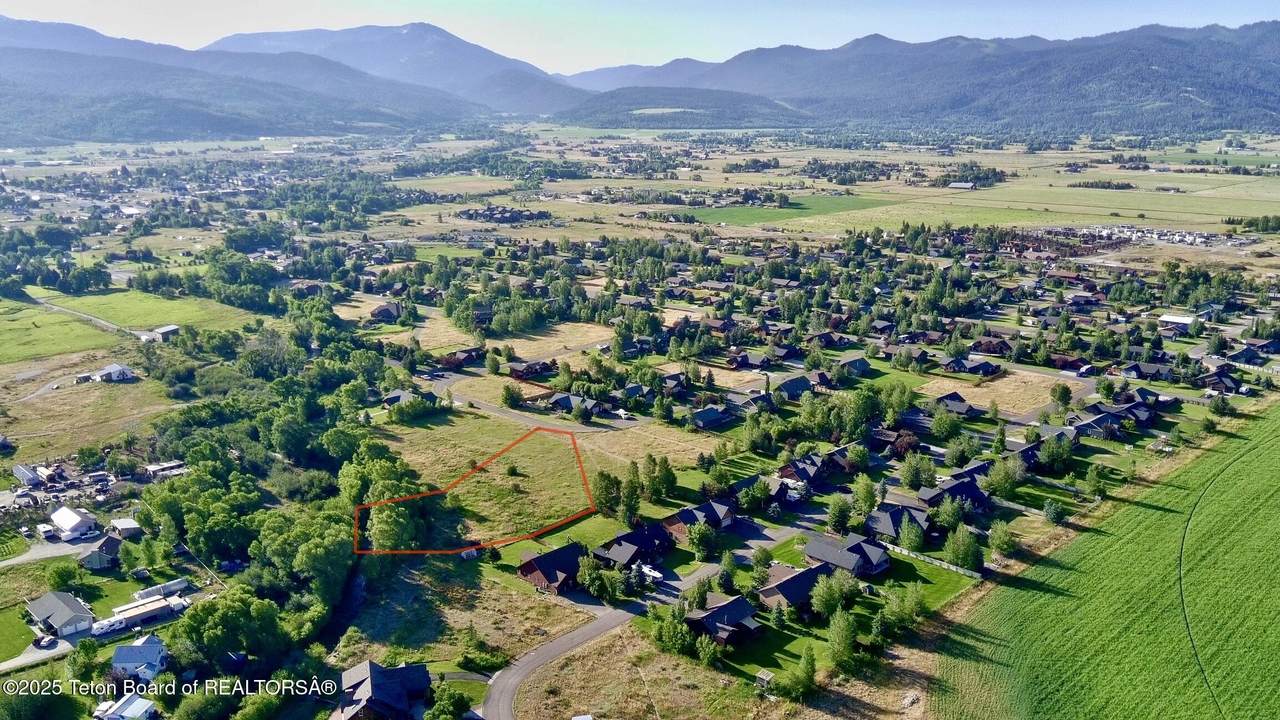 8073 BROWN TROUT BEND - Photo 1