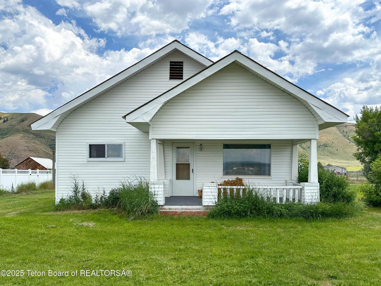 2270 Hwy 241 - Photo 1
