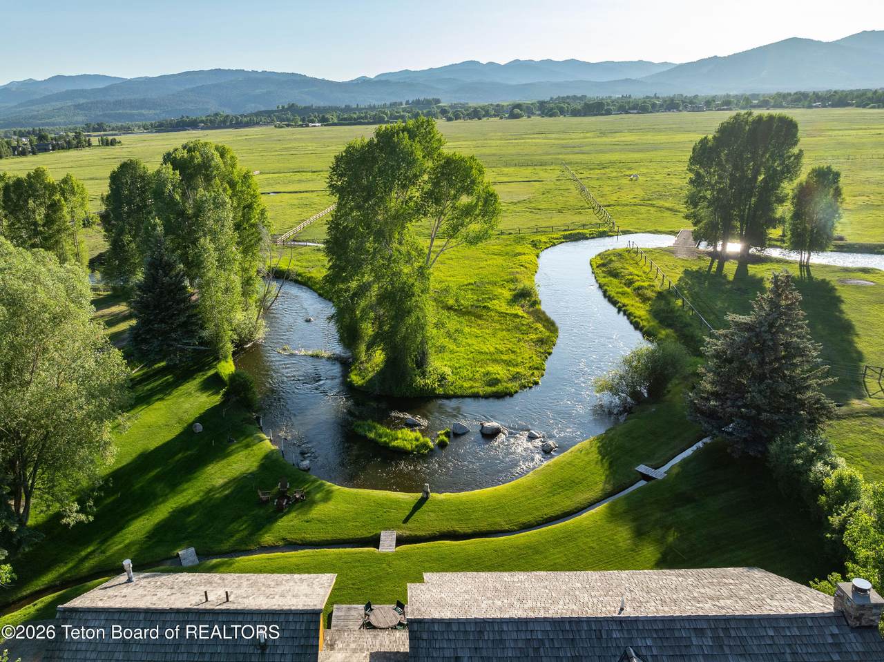 https://bt-photos.global.ssl.fastly.net/teton/1280_boomver_1_25-1984-2.jpg