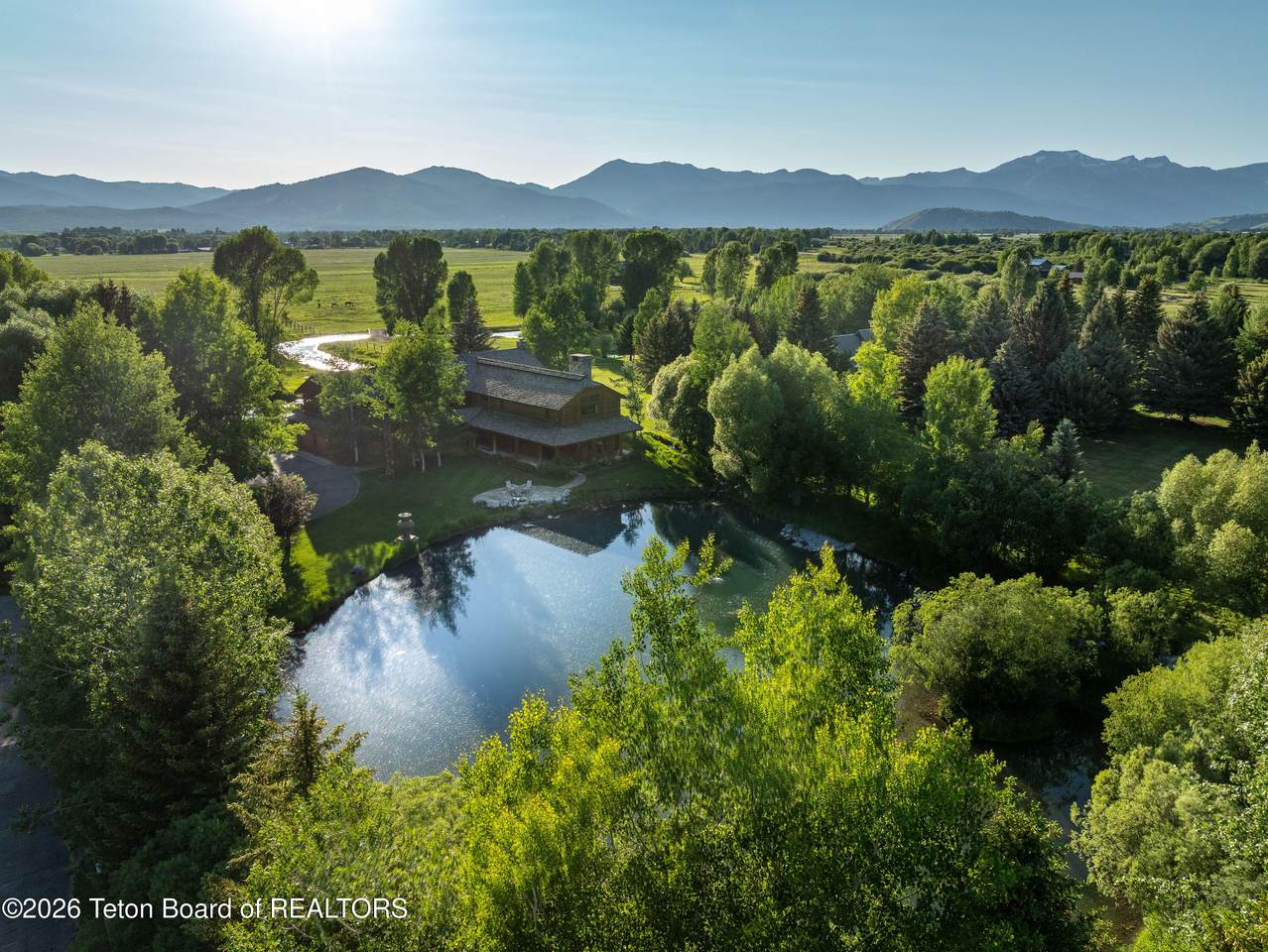 https://bt-photos.global.ssl.fastly.net/teton/1280_boomver_1_25-1984-2.jpg