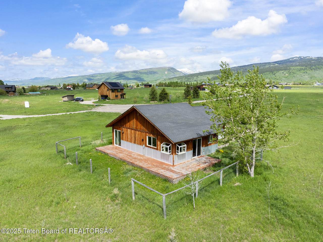 https://bt-photos.global.ssl.fastly.net/teton/1280_boomver_1_25-1985-2.jpg