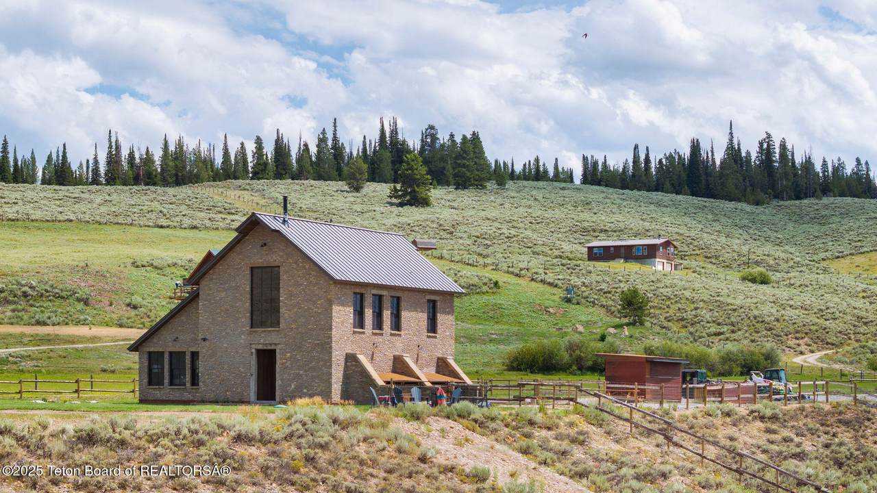 13 Spirit Winds Way - Photo 1