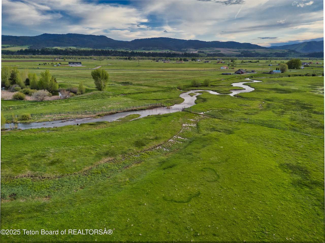 https://bt-photos.global.ssl.fastly.net/teton/1280_boomver_1_25-2434-2.jpg