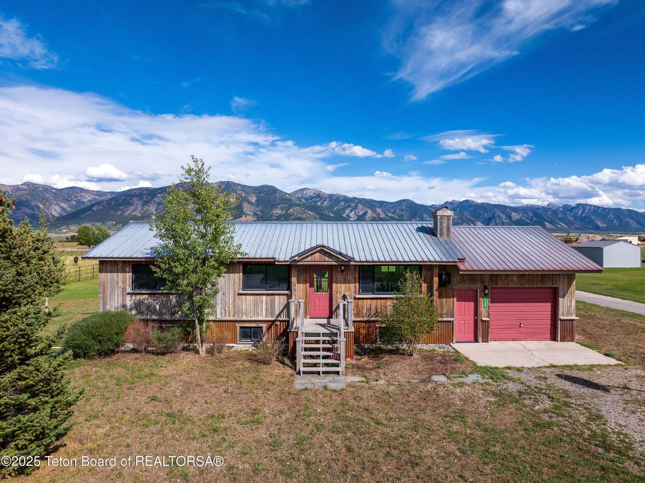 1138 County Rd 114 - Photo 1