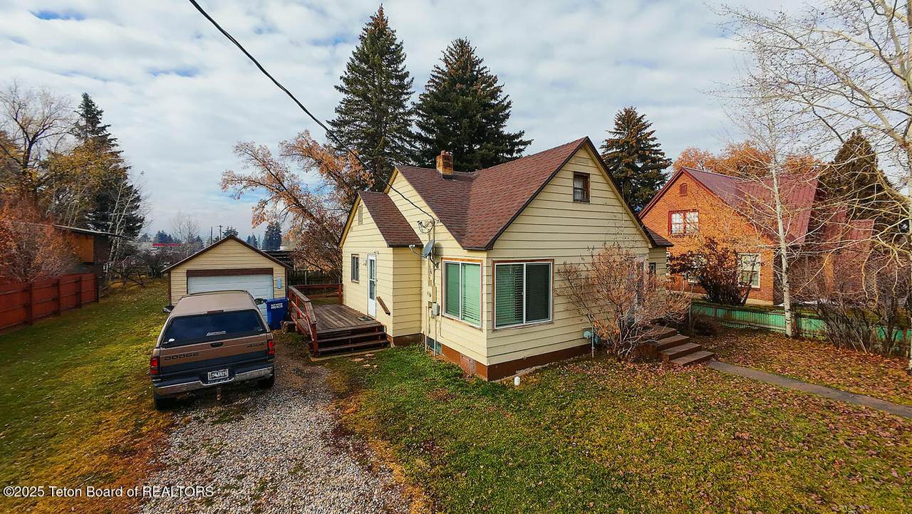 366 Adams Street - Photo 1