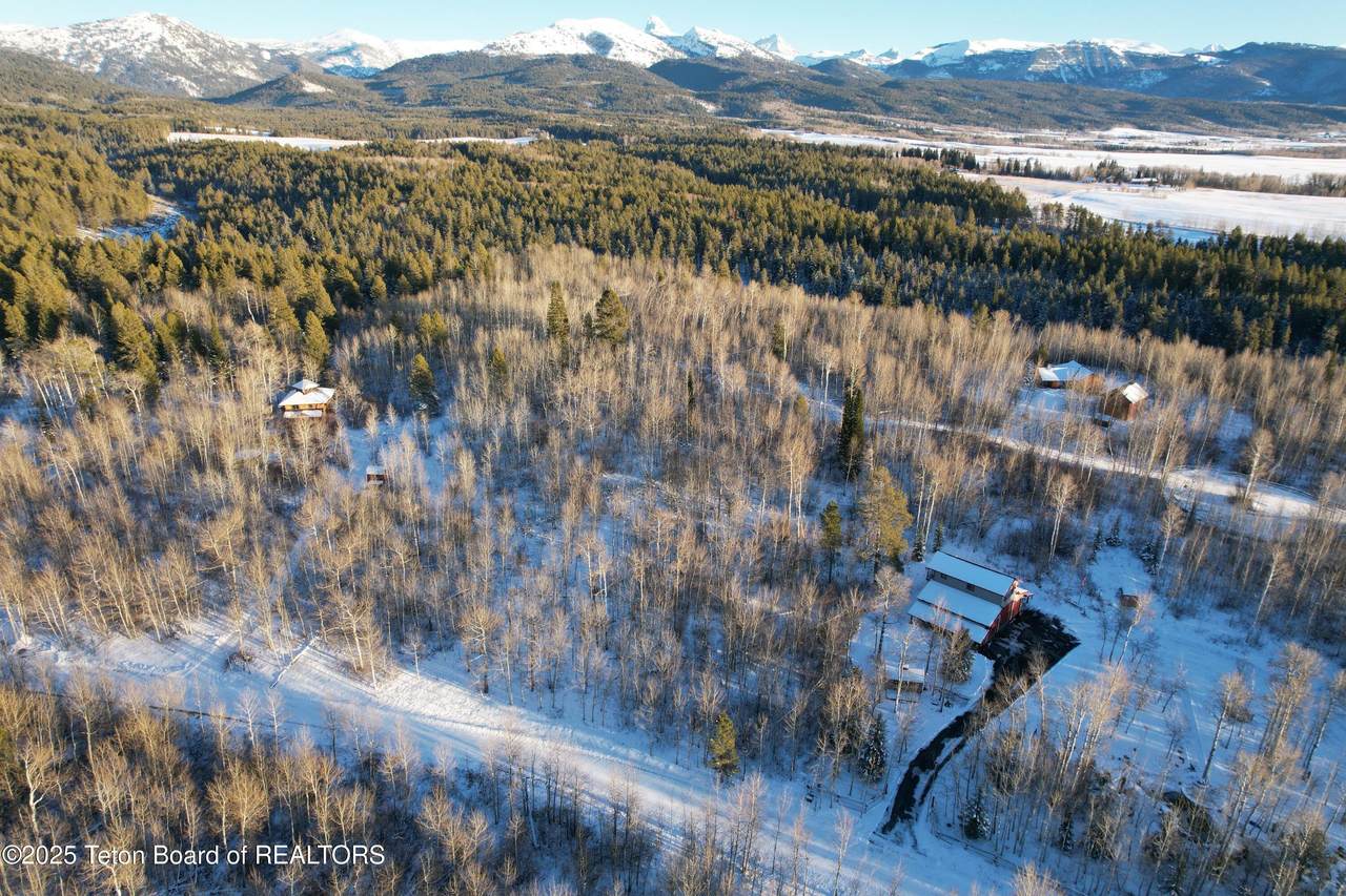 2617 Apsaroke Trail - Photo 1