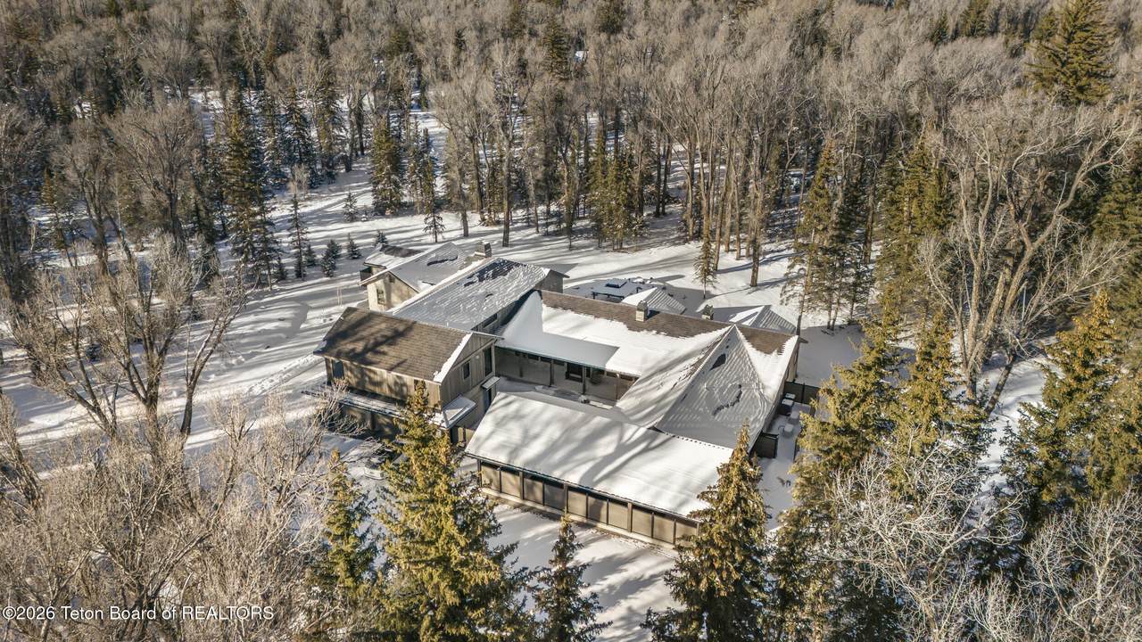 8910 Porter Loop - Photo 1
