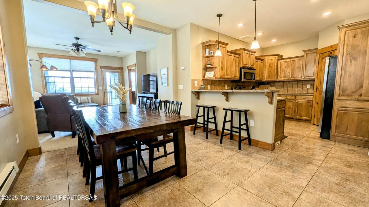 https://bt-photos.global.ssl.fastly.net/teton/1280_boomver_1_25-461-2.jpg