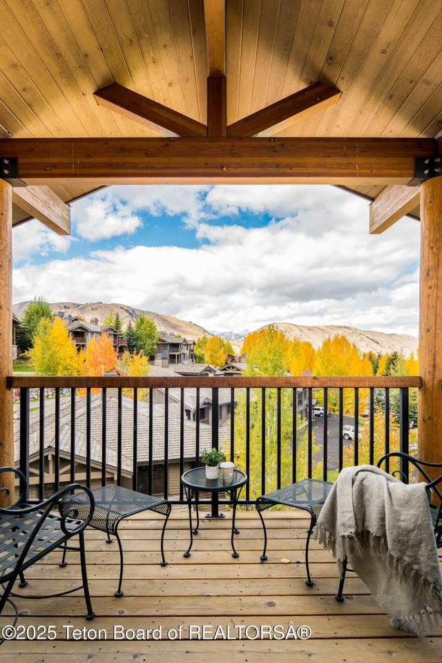 https://bt-photos.global.ssl.fastly.net/teton/1280_boomver_1_25-833-2.jpg