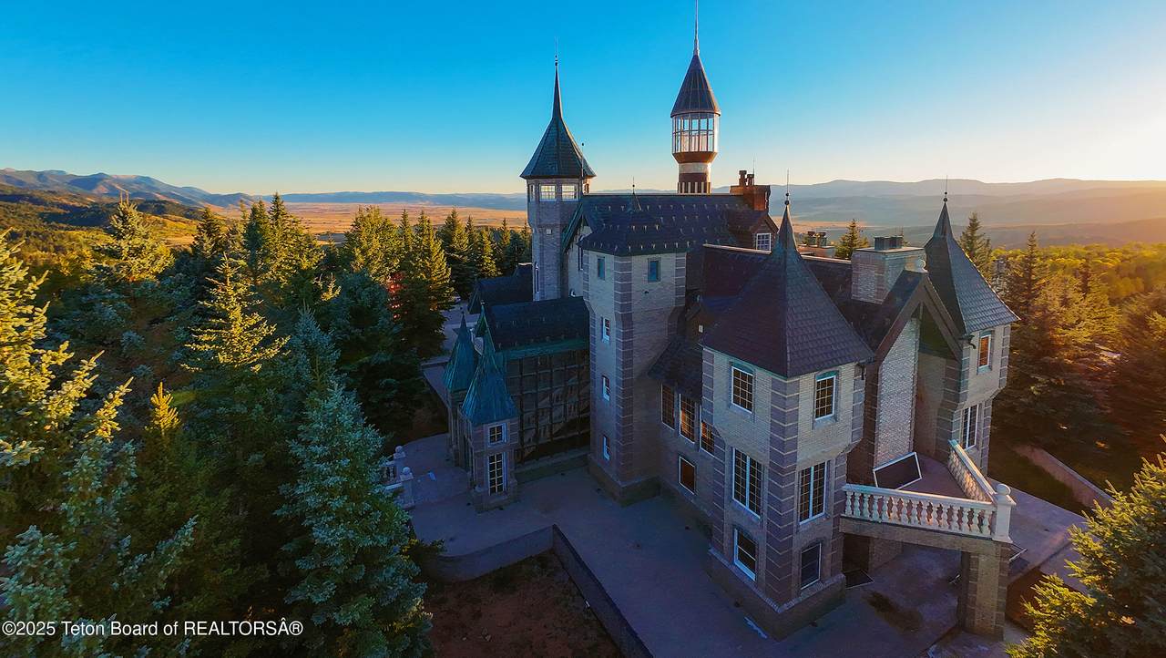 2150 Robinson Lane - Photo 1