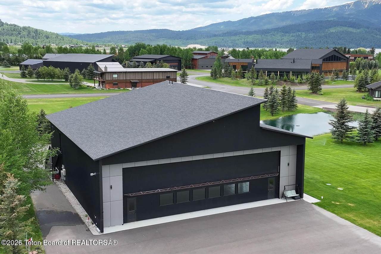 868 Diamandis Drive - Photo 1