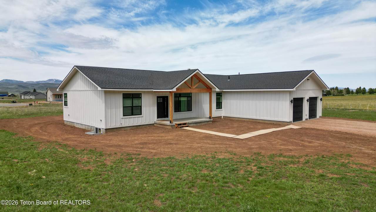 313 Nightshade Court - Photo 1
