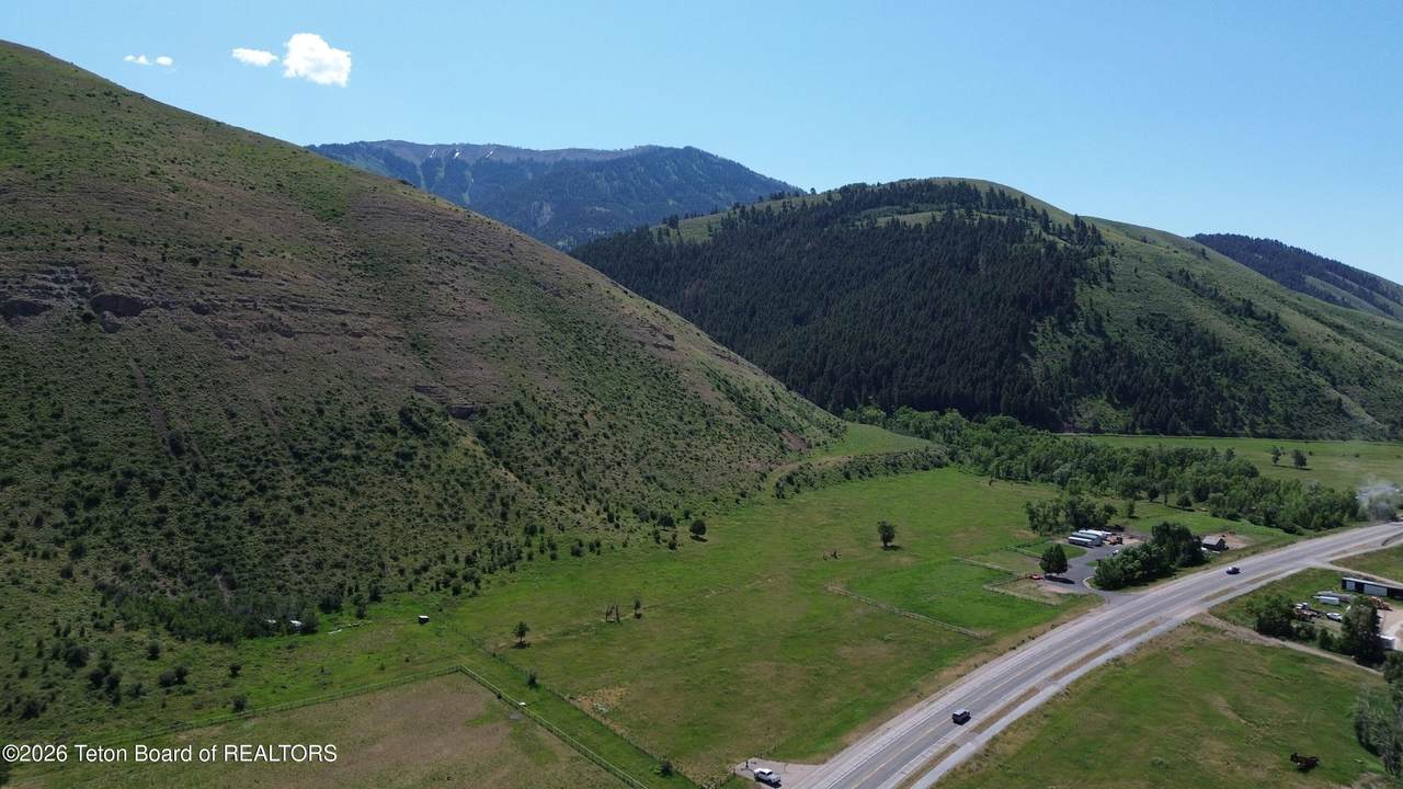 https://bt-photos.global.ssl.fastly.net/teton/1280_boomver_1_26-1065-2.jpg