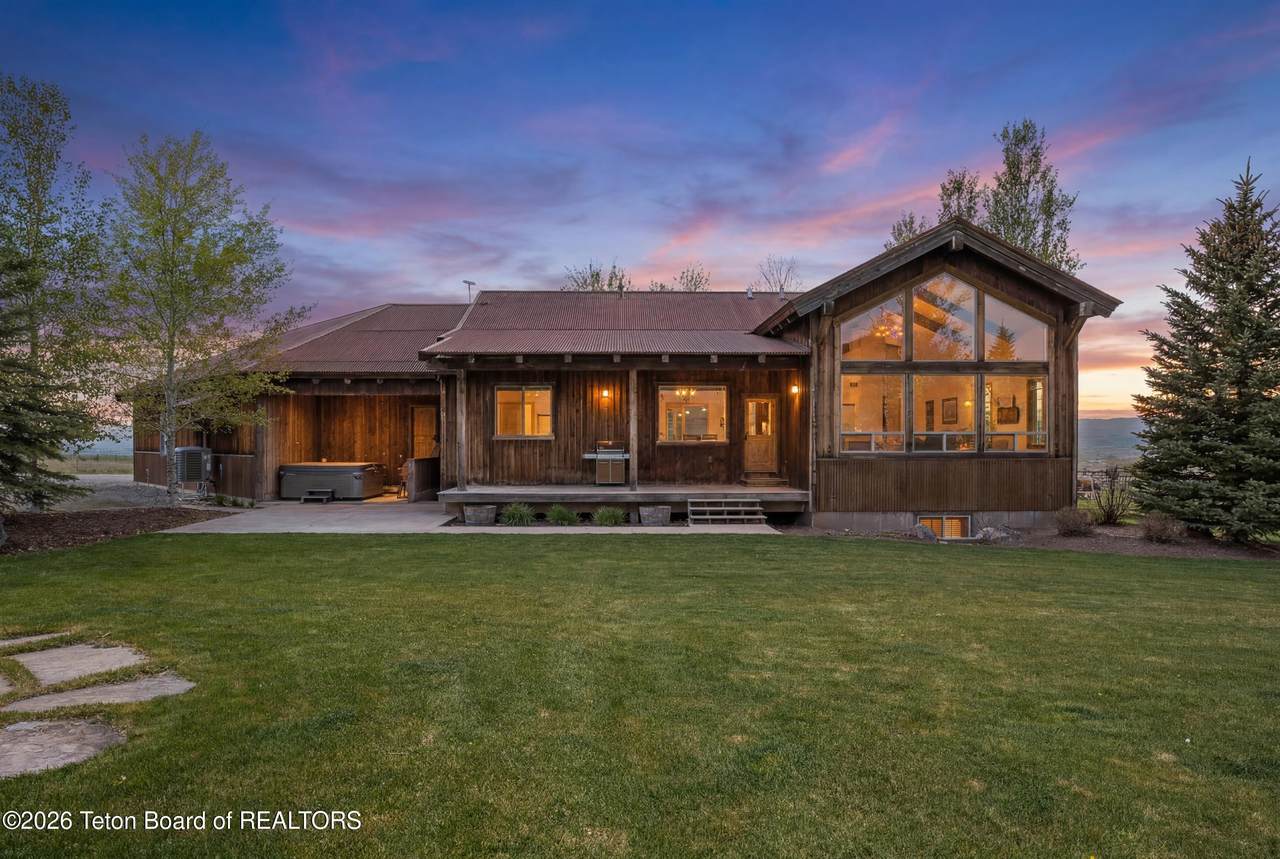 57 Rodeo Lane - Photo 1
