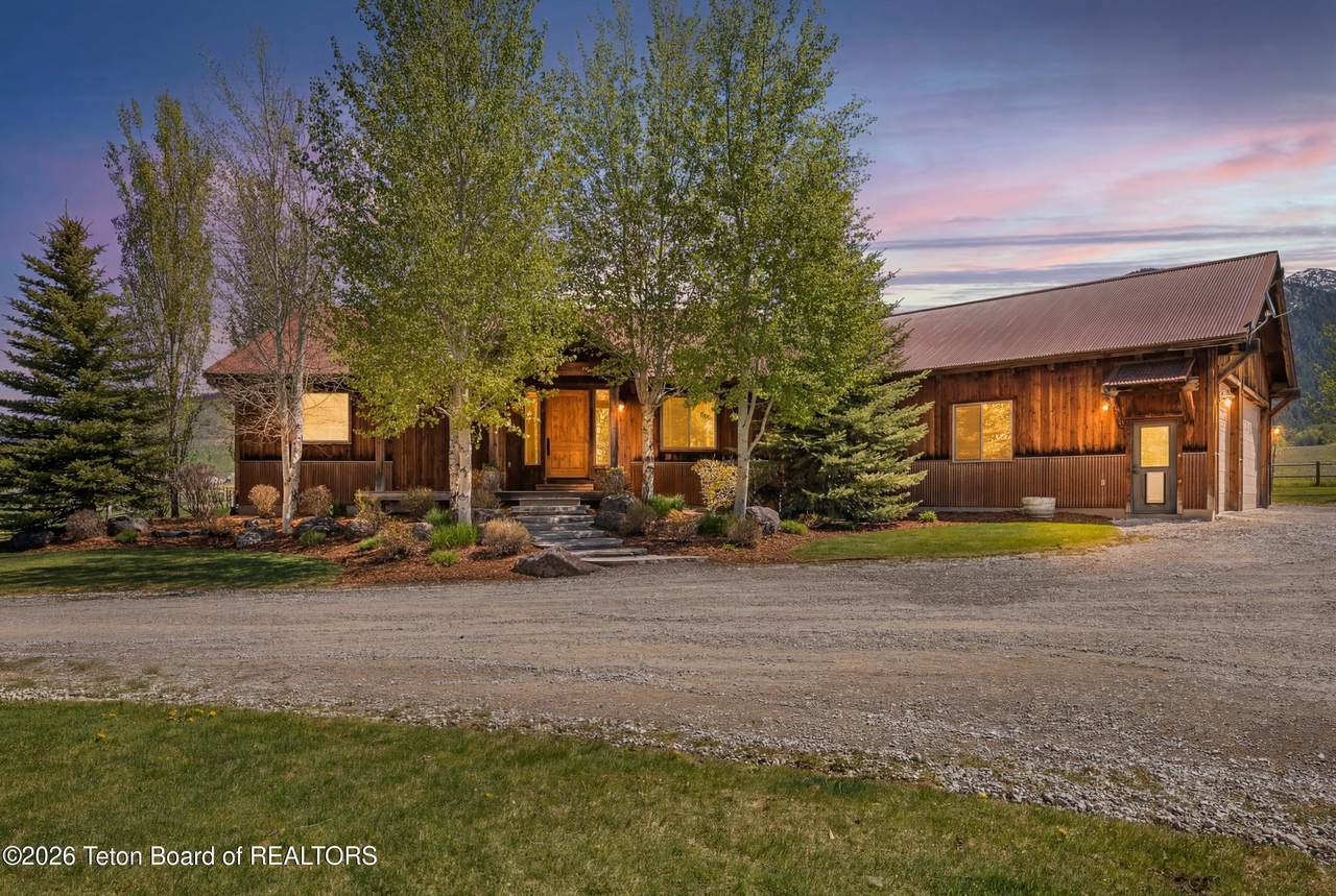 https://bt-photos.global.ssl.fastly.net/teton/1280_boomver_1_26-1077-2.jpg