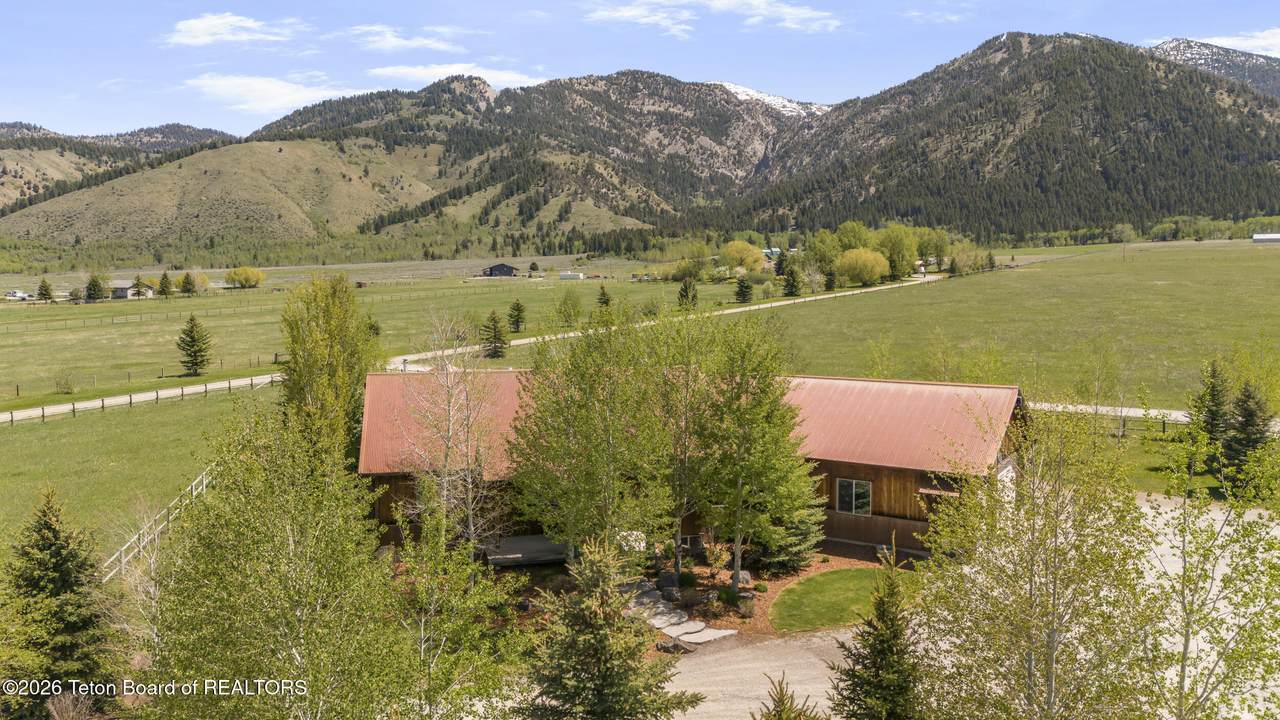 https://bt-photos.global.ssl.fastly.net/teton/1280_boomver_1_26-1077-2.jpg