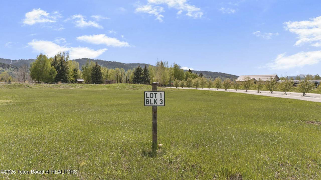 9521 Timberline Loop - Photo 1