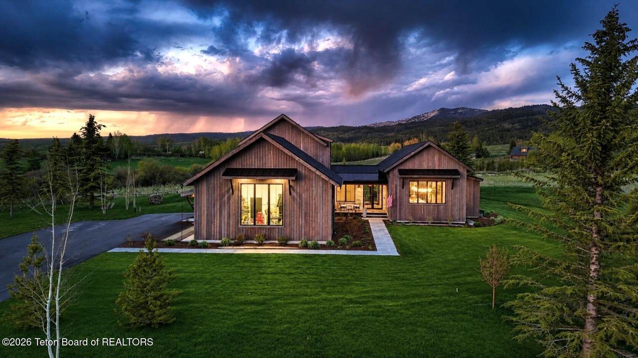 https://bt-photos.global.ssl.fastly.net/teton/1280_boomver_1_26-1099-2.jpg