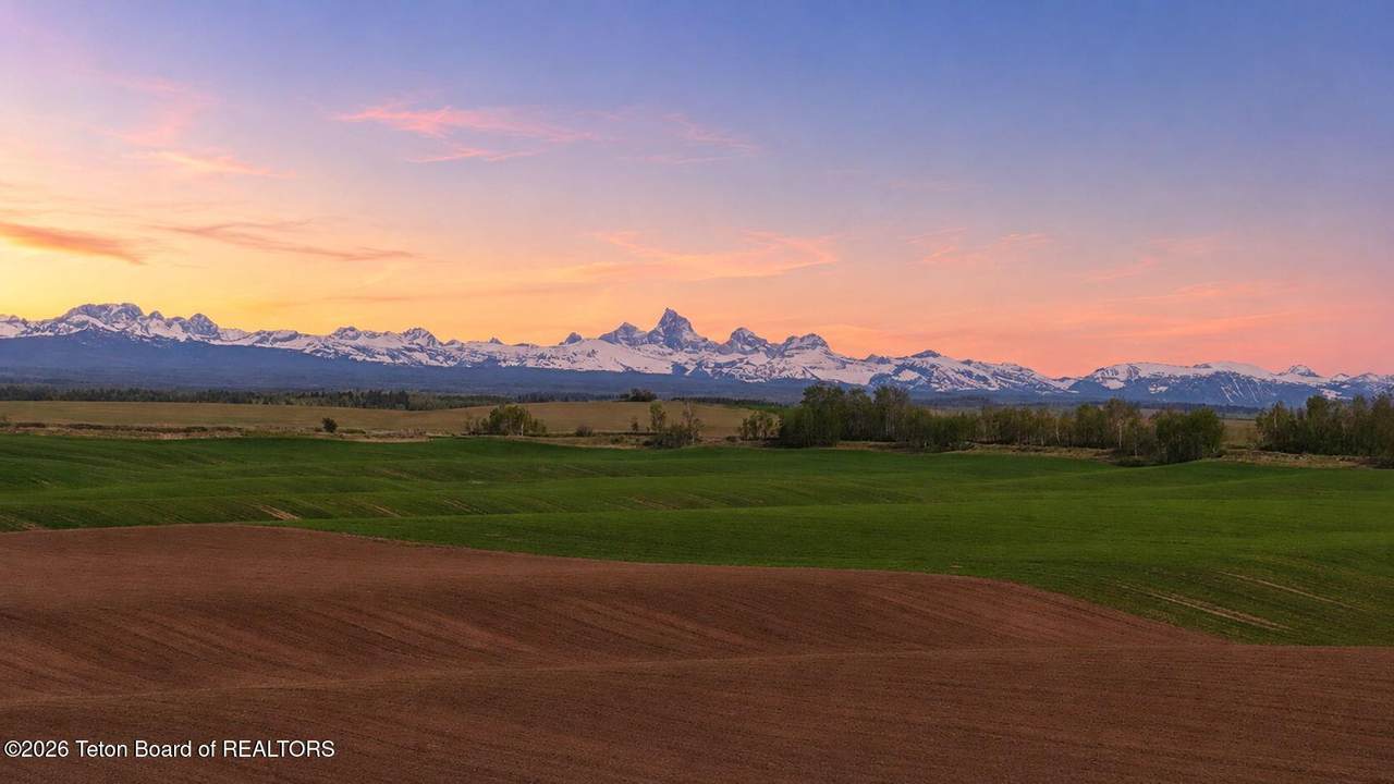 https://bt-photos.global.ssl.fastly.net/teton/1280_boomver_1_26-1102-2.jpg