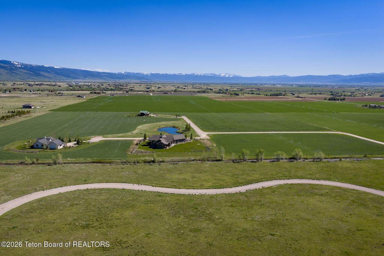 https://bt-photos.global.ssl.fastly.net/teton/1280_boomver_1_26-1115-2.jpg