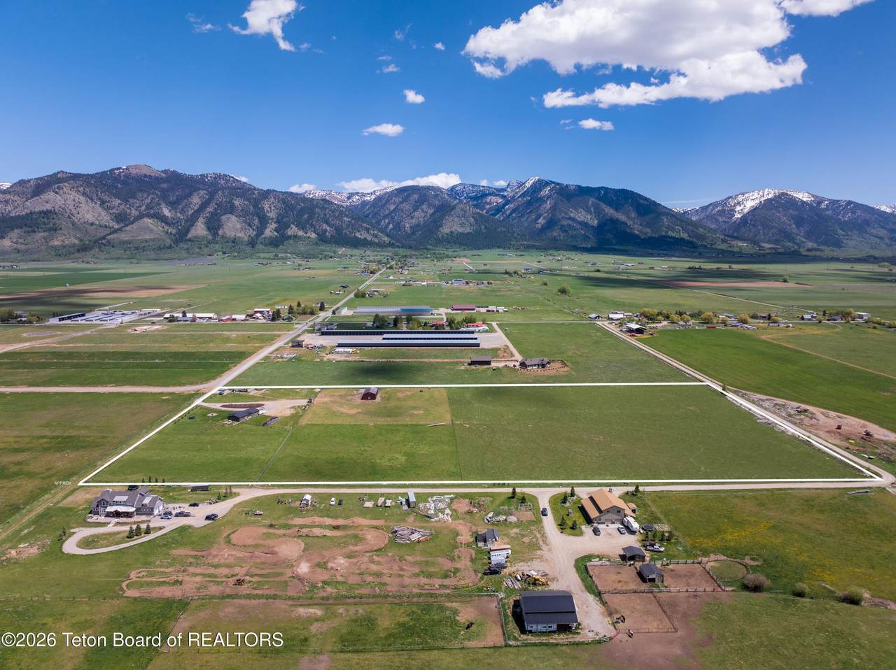 https://bt-photos.global.ssl.fastly.net/teton/1280_boomver_1_26-1141-2.jpg