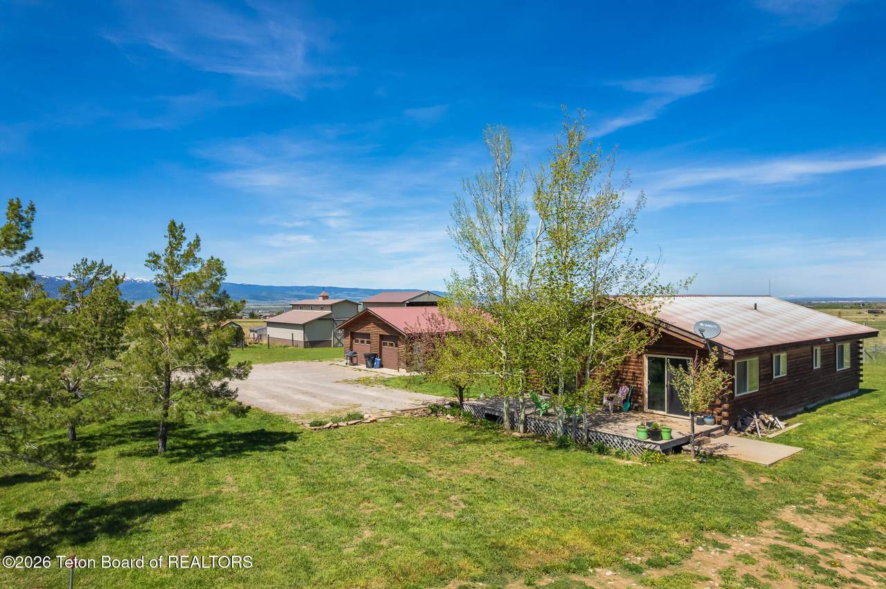 https://bt-photos.global.ssl.fastly.net/teton/1280_boomver_1_26-1161-2.jpg