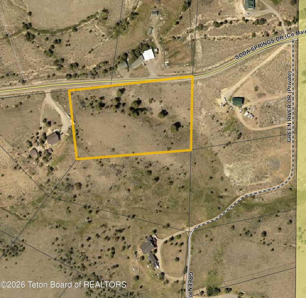 107 Soda Springs Drive - Photo 1