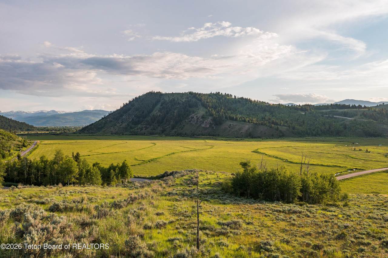 https://bt-photos.global.ssl.fastly.net/teton/1280_boomver_1_26-1193-2.jpg