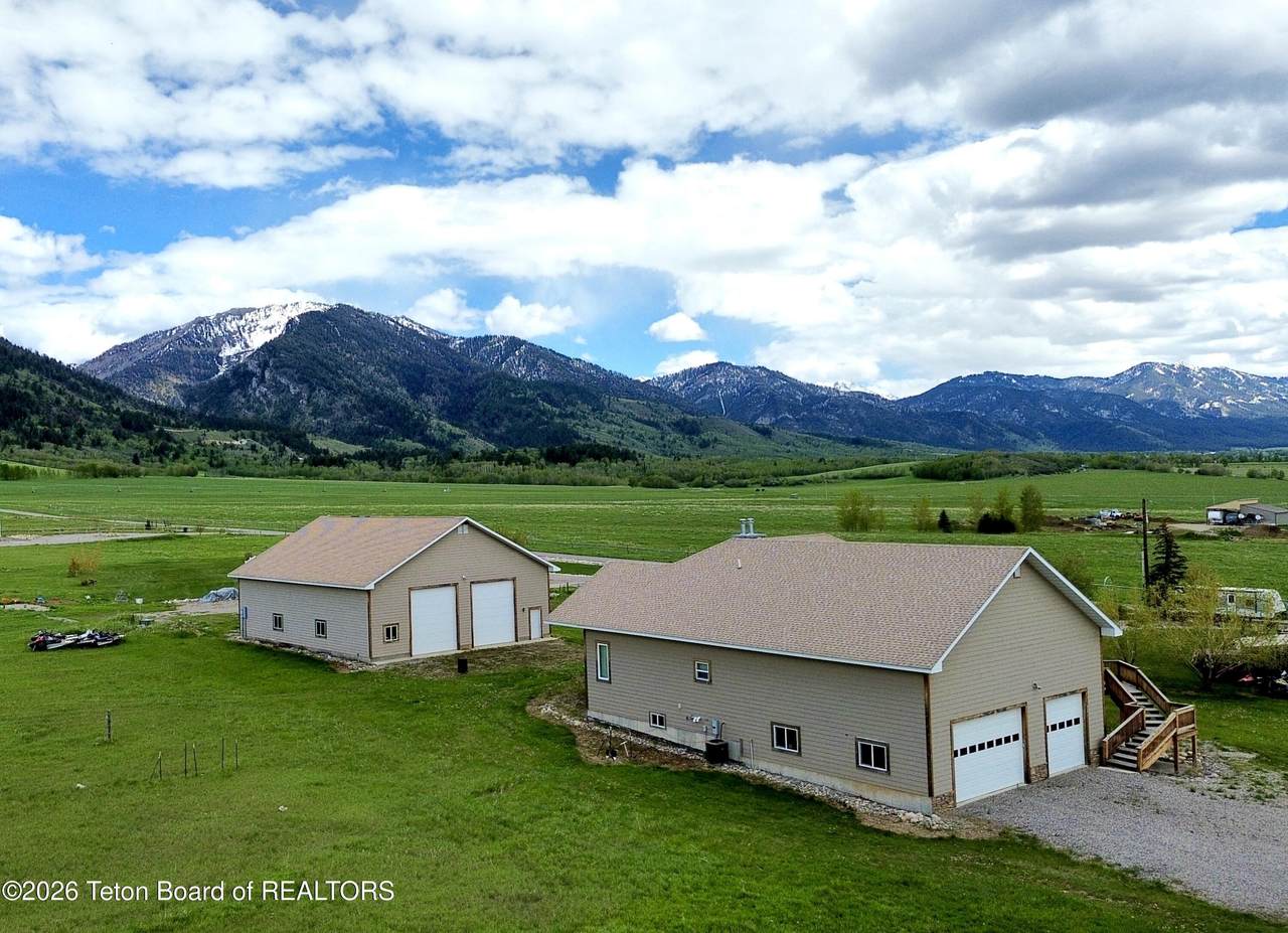 https://bt-photos.global.ssl.fastly.net/teton/1280_boomver_1_26-1196-2.jpg