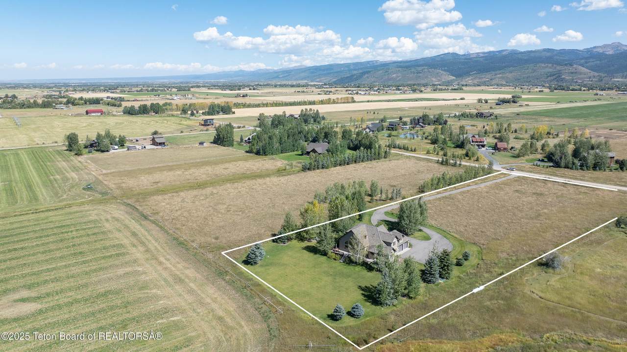 https://bt-photos.global.ssl.fastly.net/teton/1280_boomver_1_26-1206-2.jpg