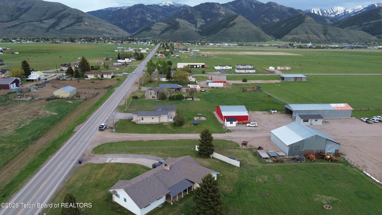 https://bt-photos.global.ssl.fastly.net/teton/1280_boomver_1_26-1216-2.jpg
