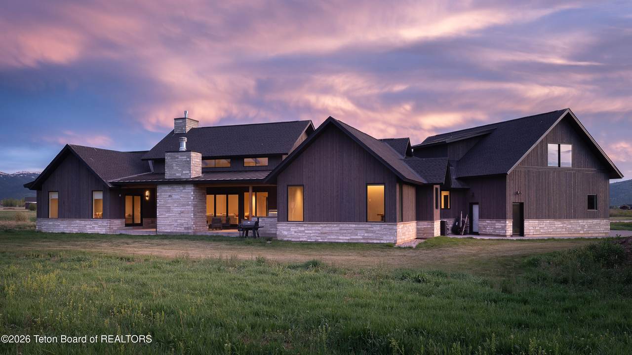 https://bt-photos.global.ssl.fastly.net/teton/1280_boomver_1_26-1220-2.jpg