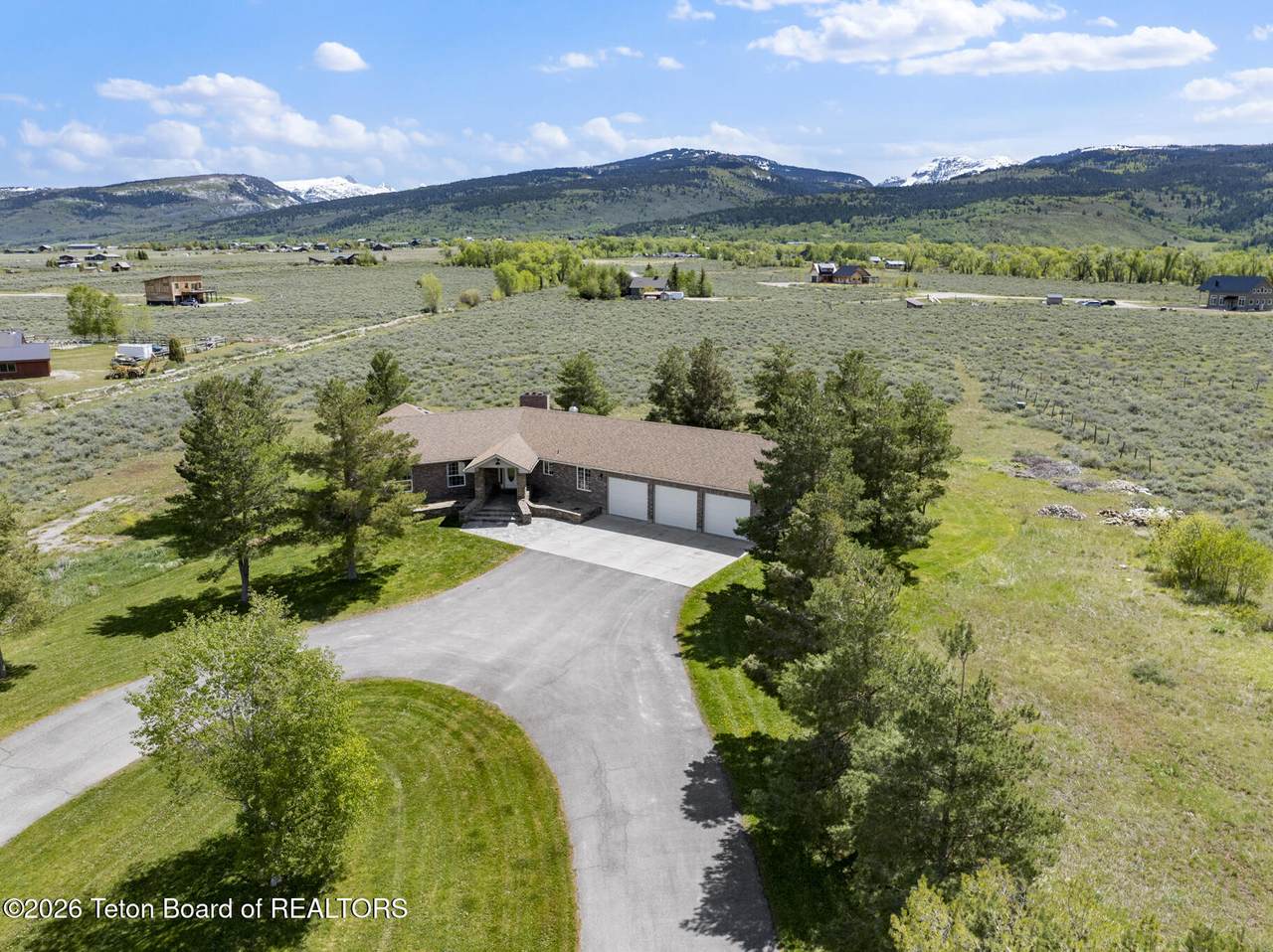 5335 Fox Creek Hollow Road - Photo 1