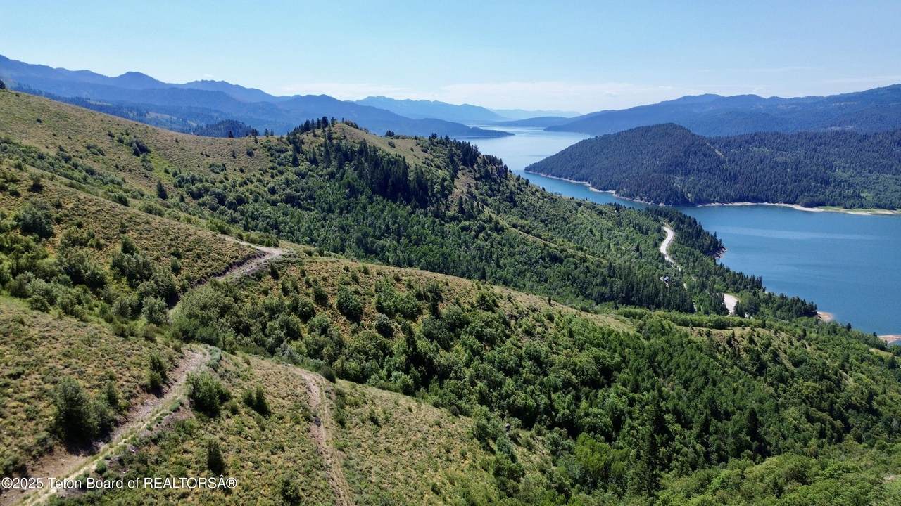 https://bt-photos.global.ssl.fastly.net/teton/1280_boomver_1_26-1276-2.jpg