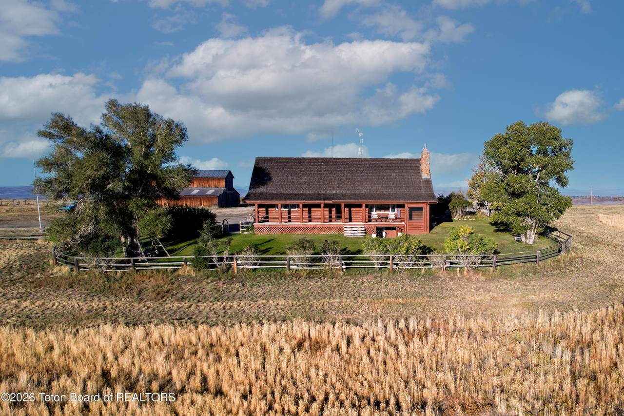 https://bt-photos.global.ssl.fastly.net/teton/1280_boomver_1_26-1294-2.jpg