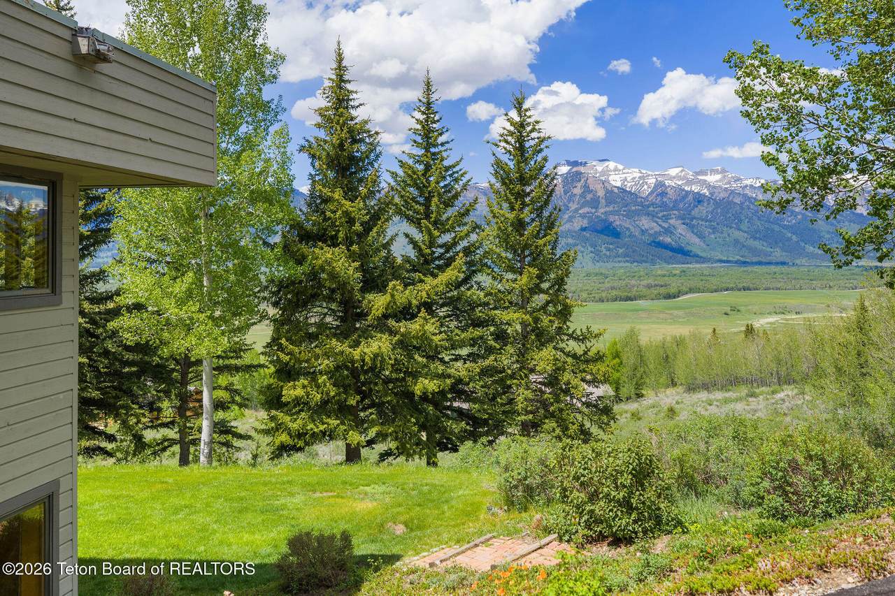 https://bt-photos.global.ssl.fastly.net/teton/1280_boomver_1_26-1312-2.jpg