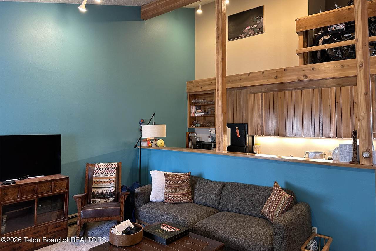https://bt-photos.global.ssl.fastly.net/teton/1280_boomver_1_26-1317-2.jpg