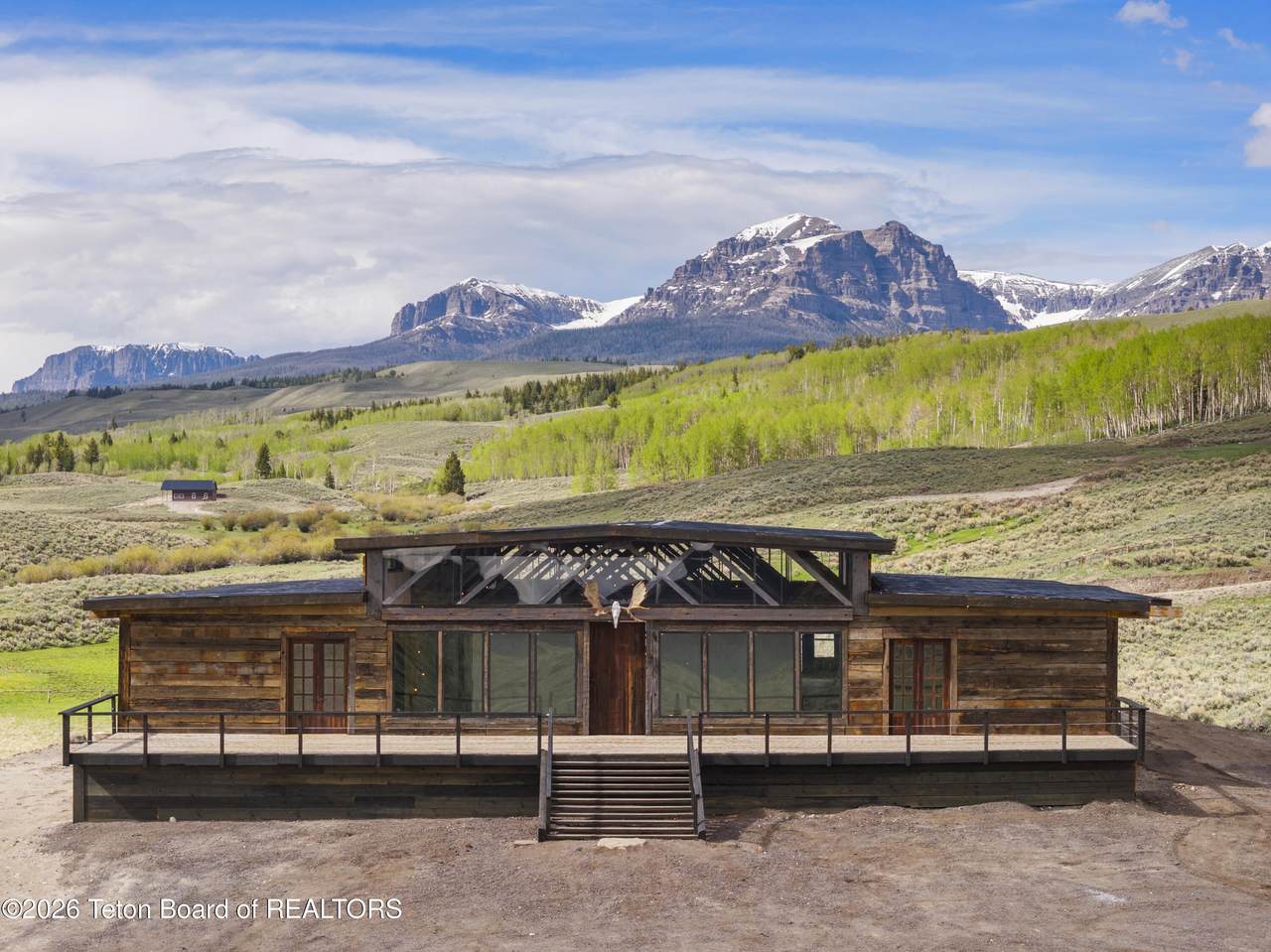 https://bt-photos.global.ssl.fastly.net/teton/1280_boomver_1_26-1330-2.jpg