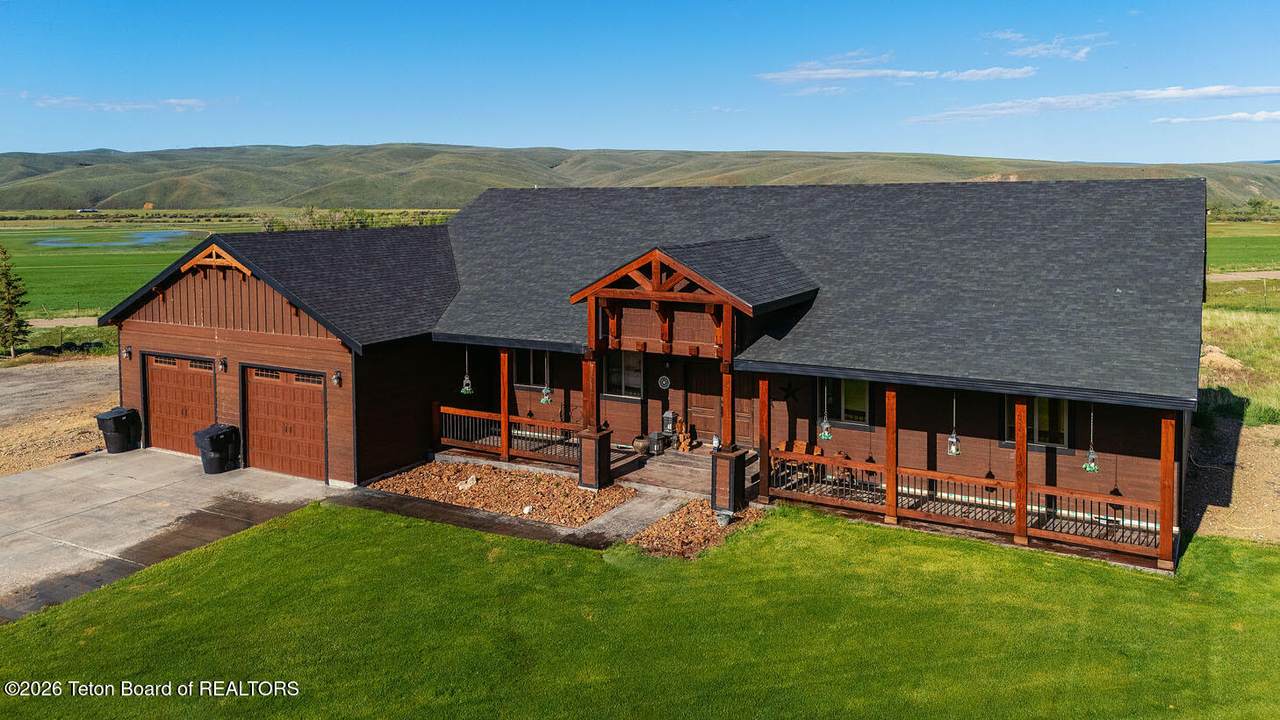 https://bt-photos.global.ssl.fastly.net/teton/1280_boomver_1_26-1334-2.jpg