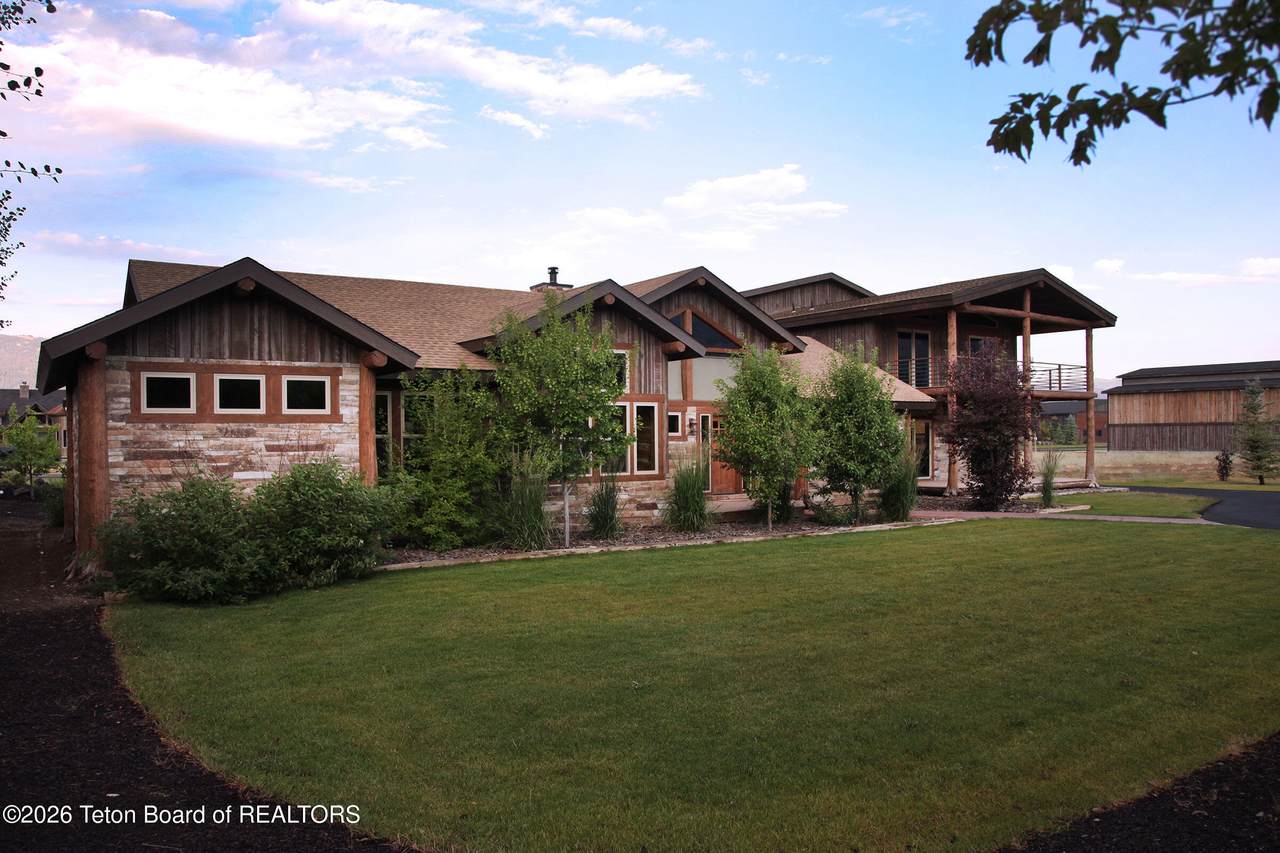 https://bt-photos.global.ssl.fastly.net/teton/1280_boomver_1_26-1360-2.jpg