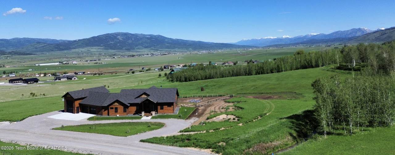 https://bt-photos.global.ssl.fastly.net/teton/1280_boomver_1_26-1371-2.jpg