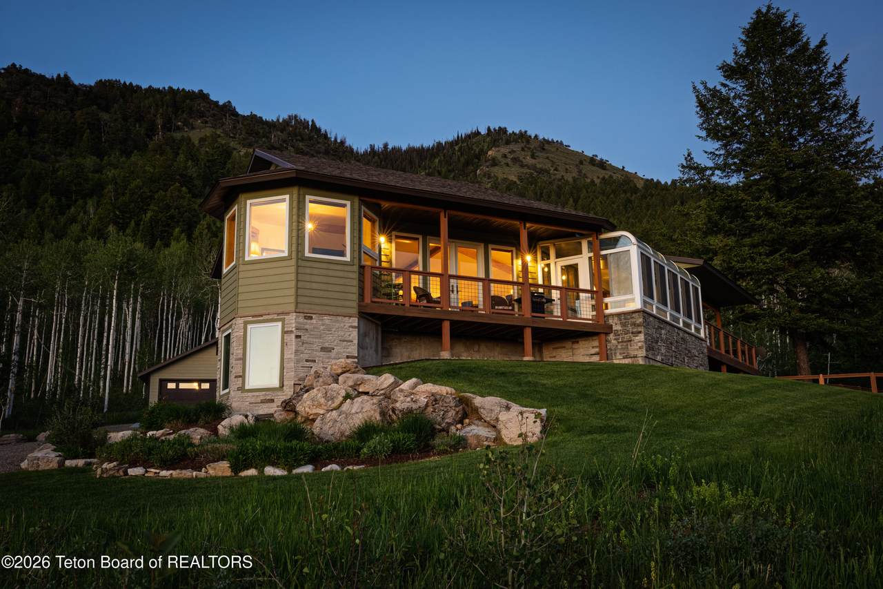 https://bt-photos.global.ssl.fastly.net/teton/1280_boomver_1_26-1384-2.jpg