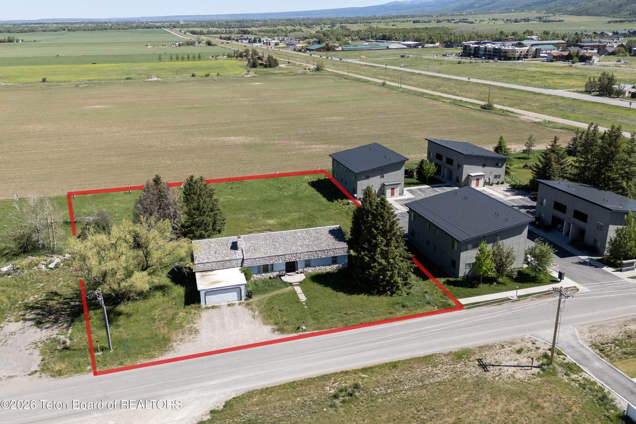 https://bt-photos.global.ssl.fastly.net/teton/1280_boomver_1_26-1398-2.jpg