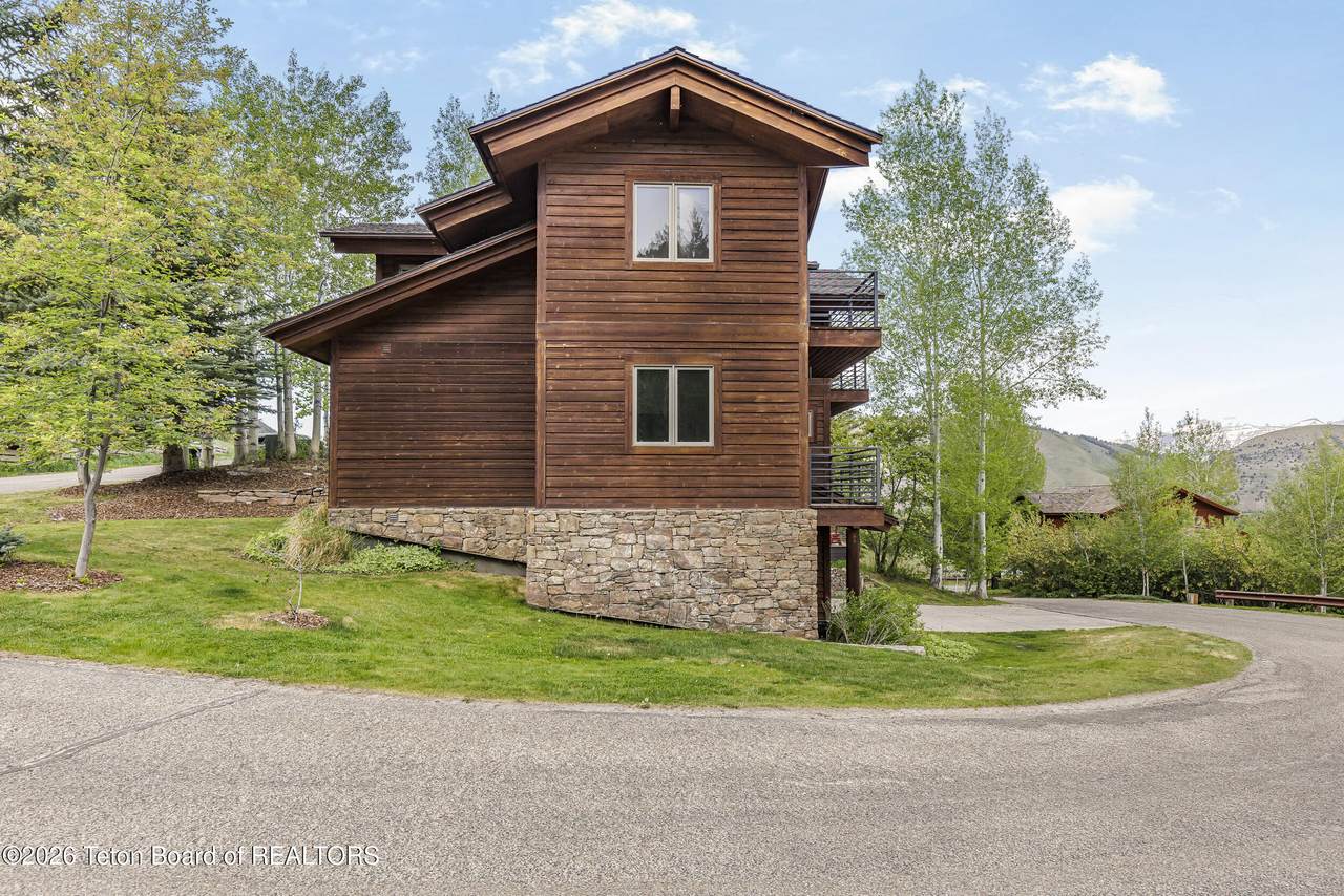 https://bt-photos.global.ssl.fastly.net/teton/1280_boomver_1_26-1400-2.jpg